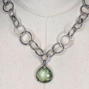 LOIS HILL Sterling Silver Faceted Green Amethyst Hammered Open Link Necklace